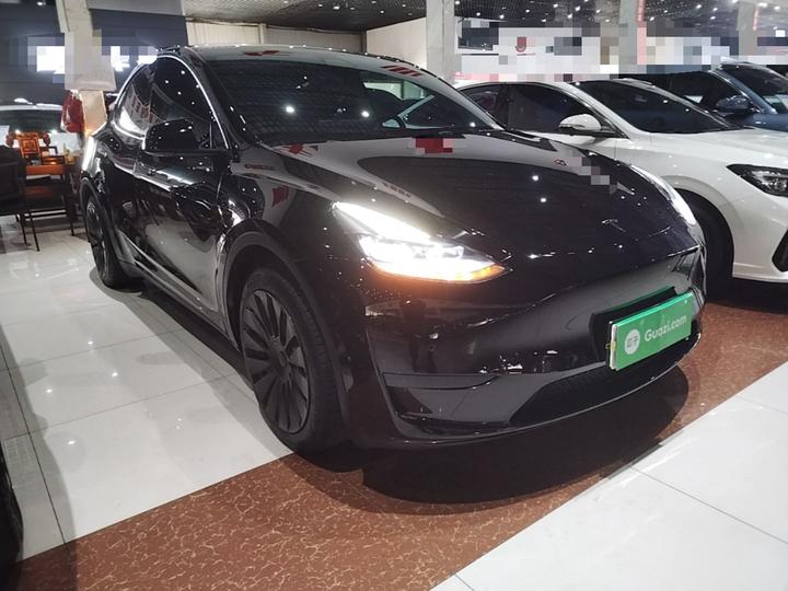 Model Y 2022 Facelift RWD photo 3