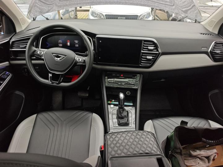 VS5 2024 280TSI AT Flagship photo 5