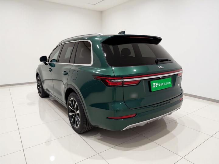 Li Auto ONE 2021 EREV 6-Seater photo 4