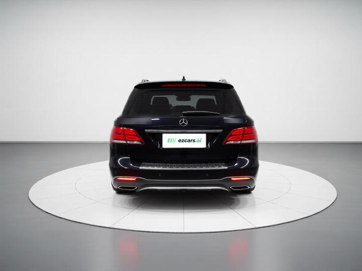 GLE-Class Parallel Import GLE 400 4MATIC photo 5