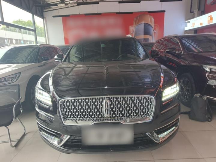 Nautilus Imported 2019 2.7T AWD China VI photo 2