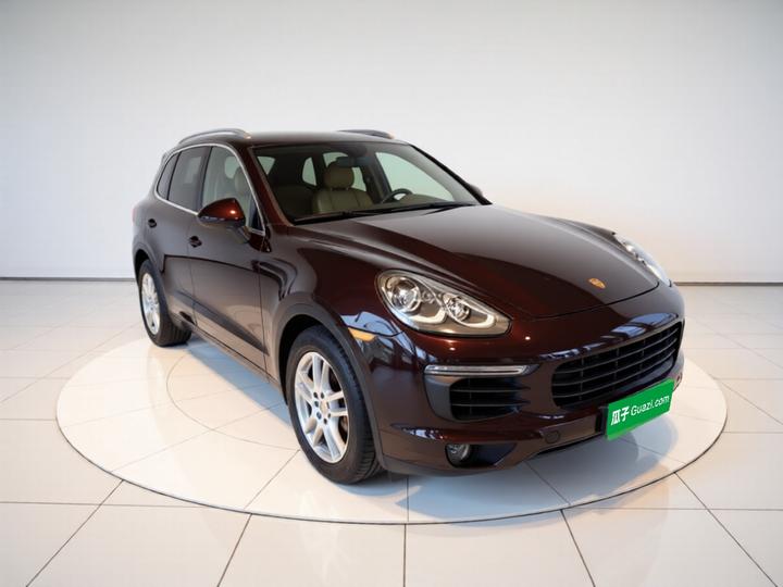2015 Cayenne 3.0T photo 3
