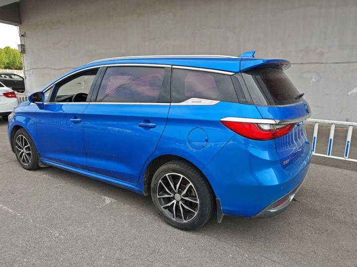 Song MAX 2017 1.5T AT Connected Elite 7-Seater photo 4