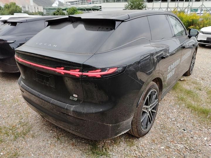 Voyah 2025 AWD Qiankun photo 6
