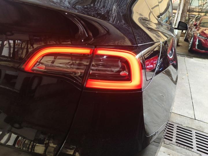 Model Y 2022 Facelift RWD photo 7