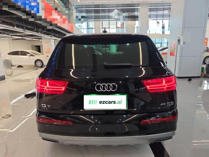 Q7 Parallel Import photo 3
