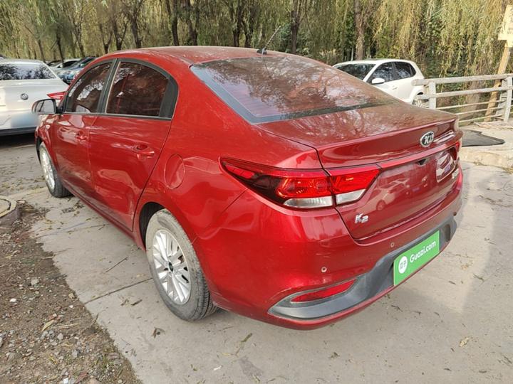 K2 2017 Sedan 1.4L AT GLS photo 4