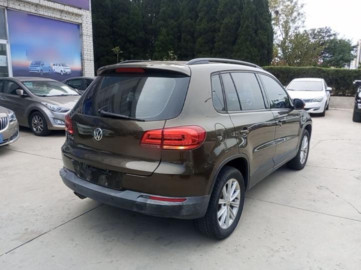 Tiguan 2015 1.8TSI AT RWD Comfort photo 6
