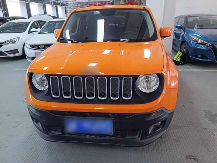 Renegade 2016 1.4T AT photo 2