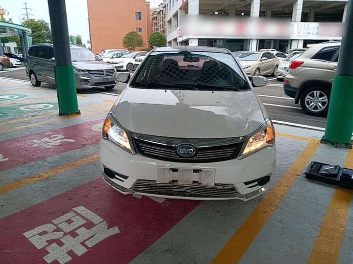 F3 2015 1.5L MT Comfort photo 2