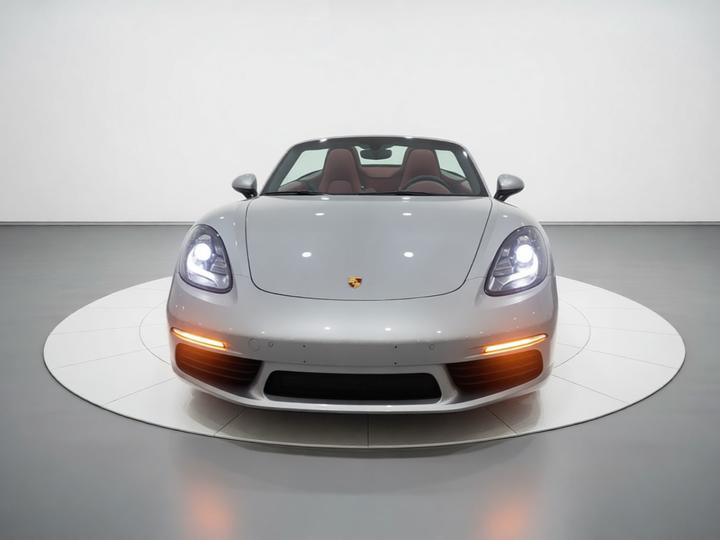 718 2022 Boxster 2.0T photo 2