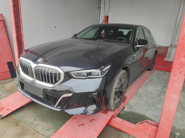 5 Series 2025 530Li Exclusive M Sport Package