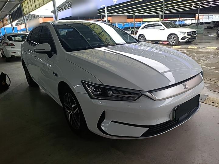 Qin PLUS 2021 EV 400KM Luxury photo 3