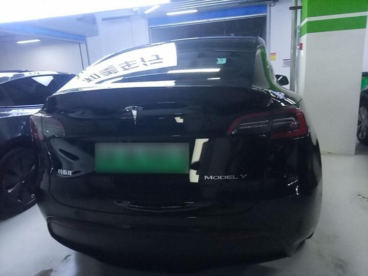 Model Y 2022 Facelift RWD photo 3