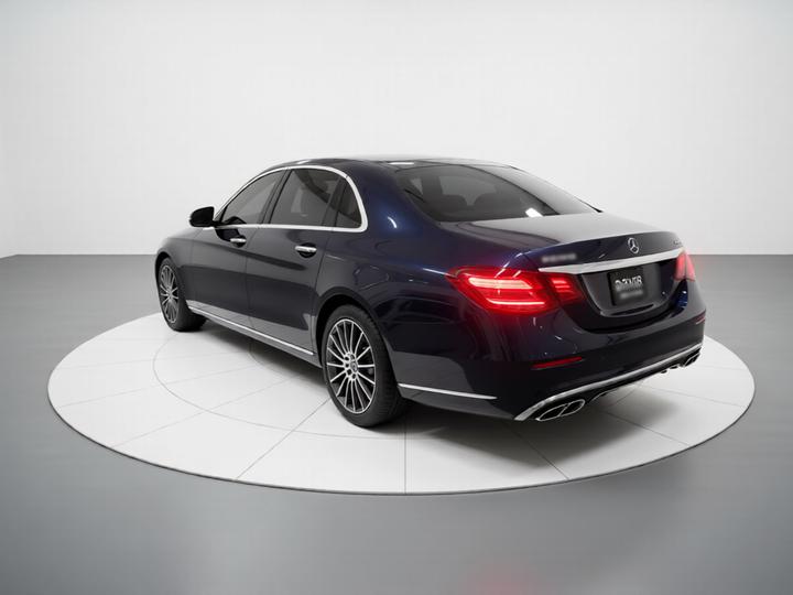 E-Class 2023 Facelift E 260 L photo 4
