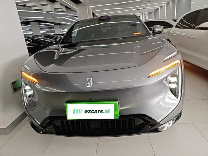 07 2026 Ultra EV AWD photo 2
