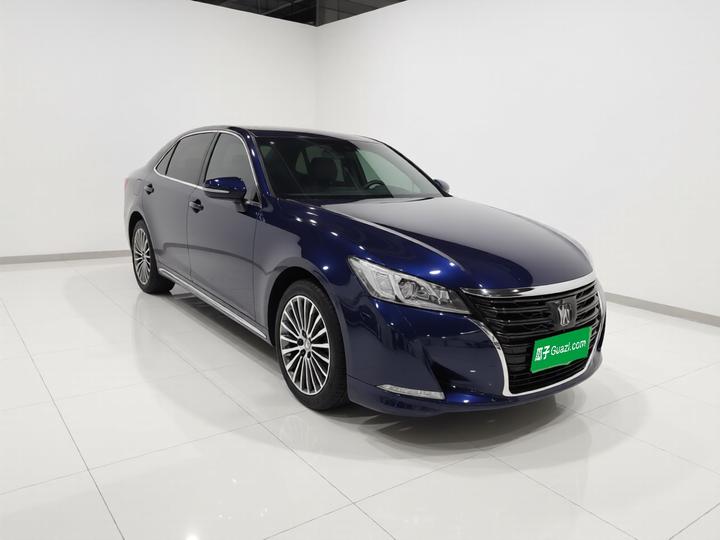 Crown 2018 2.0T Sport photo 3
