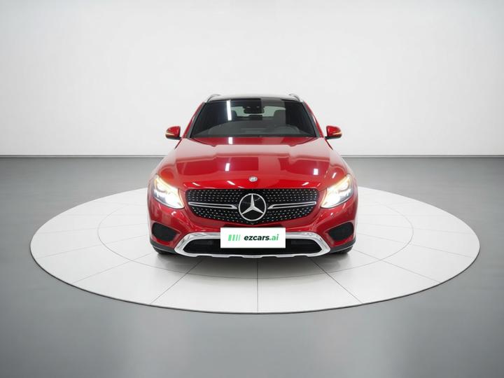 GLC 2016 GLC 260 4MATIC Luxury photo 2