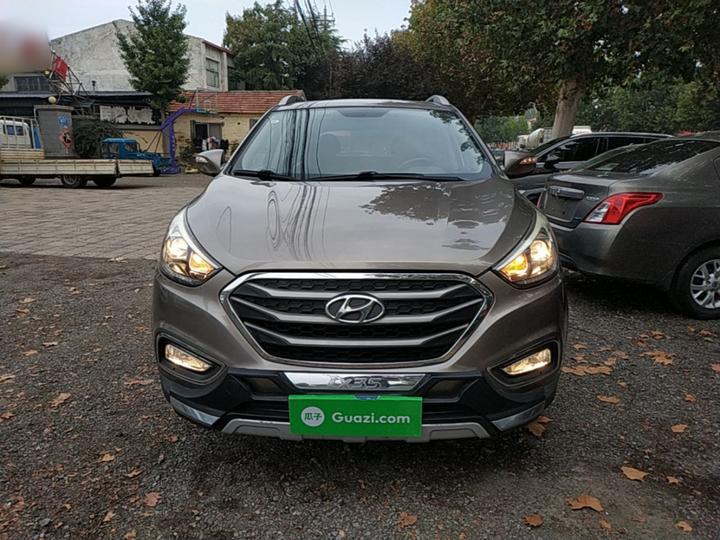 ix35 2015 2.0L AT RWD Smart IV photo 2