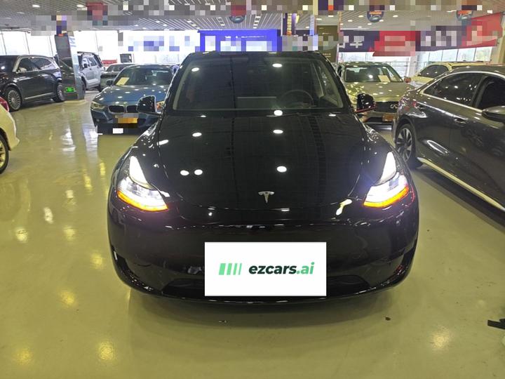 Model Y 2022 Facelift RWD photo 2