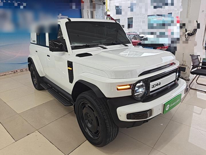 iCAR-Class V23 2025 401 RWD ADAS photo 3
