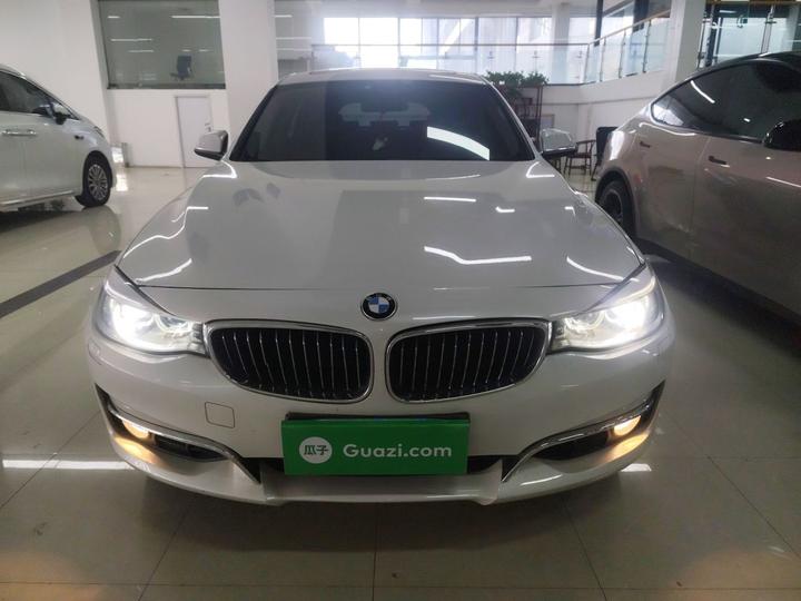 3 SeriesGT 2014 320i Design Package photo 2