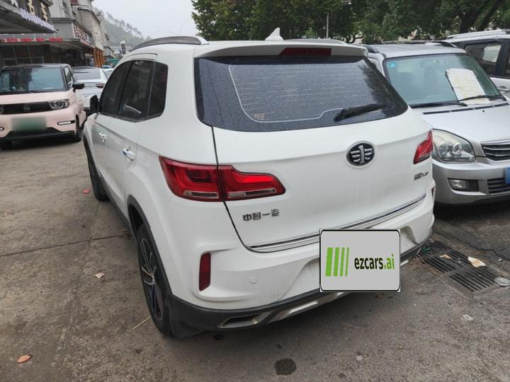 Bestune X40 2017 1.6L AT Exclusive photo 4