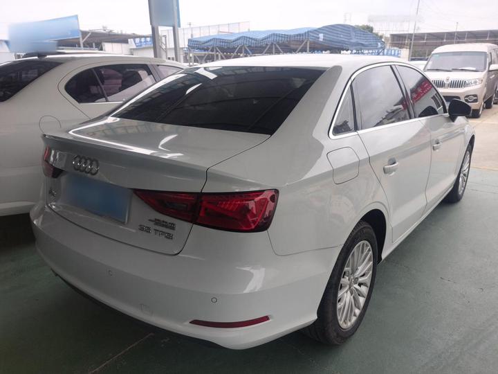A3 2015 Limousine 35 TFSI photo 4
