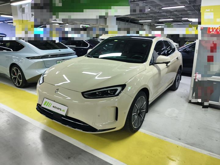 HIMA AITO M5 2022 EV AWD Performance