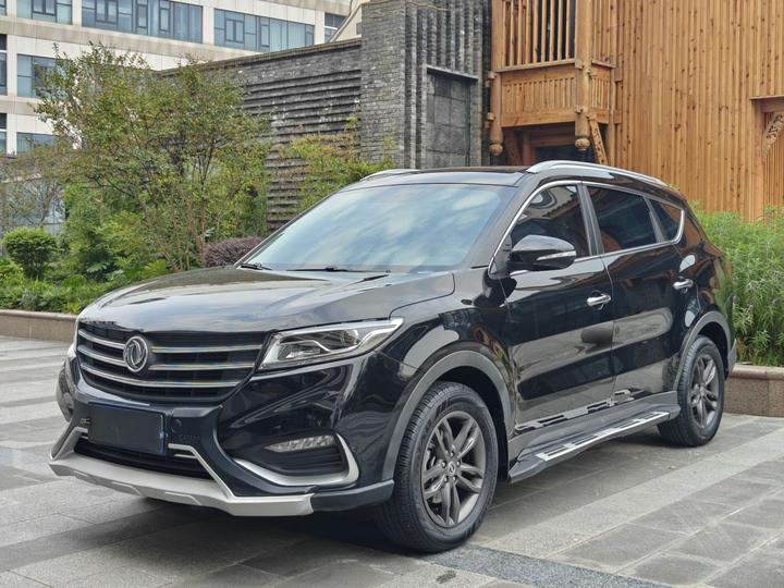 Fengon 580 2020 1.5T MT Luxury