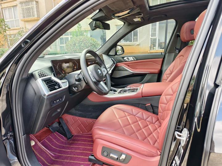X5 2023 xDrive 30Li Exclusive M Sport Package photo 8