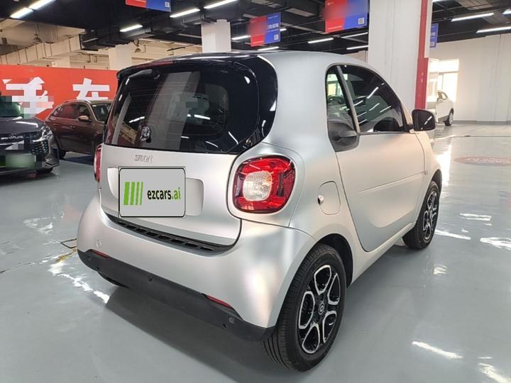 fortwo 2018 0.9T 66 Coupe China V photo 4