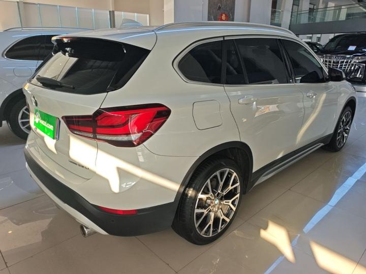 X1 2021 xDrive25Li Exclusive photo 6
