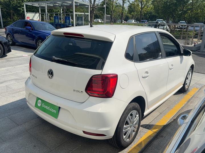 Polo 2016 1.4L MT photo 4