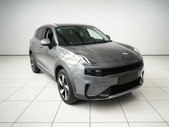 06 EM-P 2020 PHEV Plus photo 3