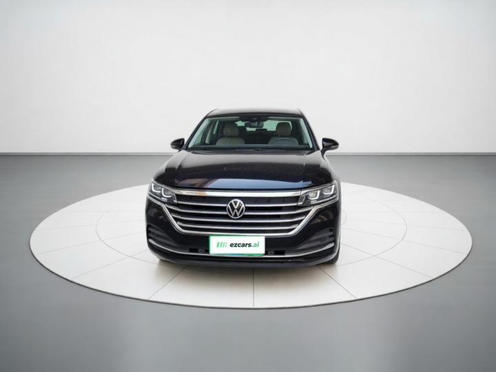 Viloran 2022 380TSI photo 2