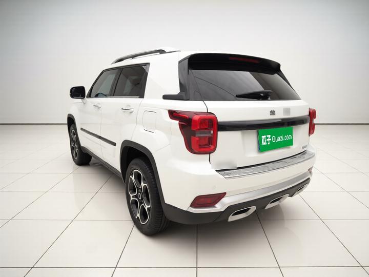 BJ30 2021 1.5T photo 4
