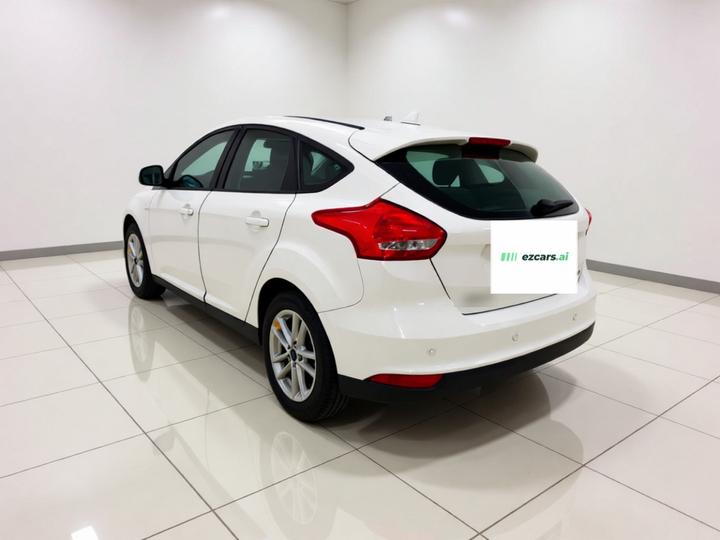 Focus 2017 Hatchback 1.6L AT Fashion photo 4