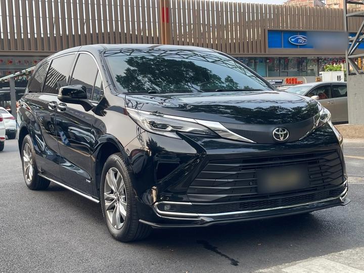 Sienna 2024 2.5L Hybrid Comfort photo 3