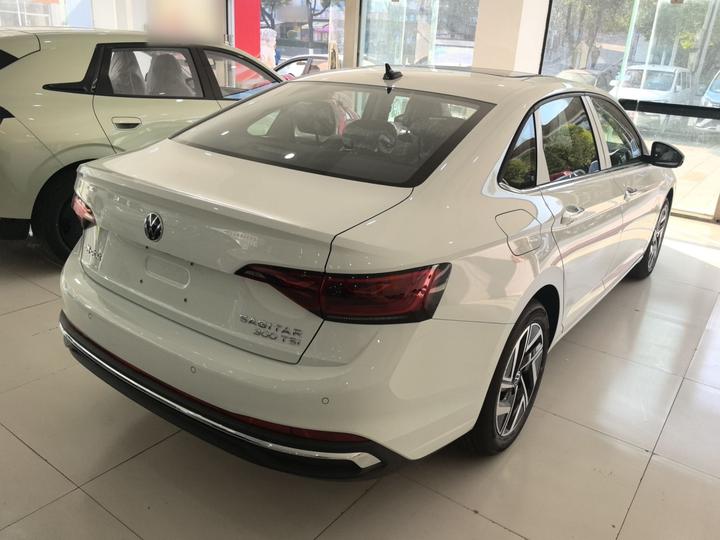Sagitar 2026 3000 300TSI DSG photo 4