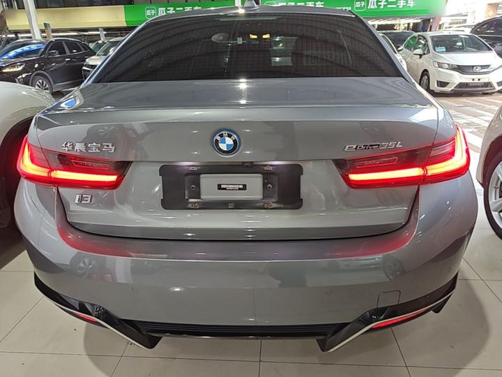 i3 2022 eDrive 35 L photo 5