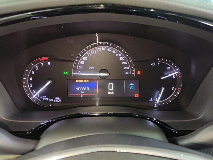 XT5 2016 25T Luxury photo 7