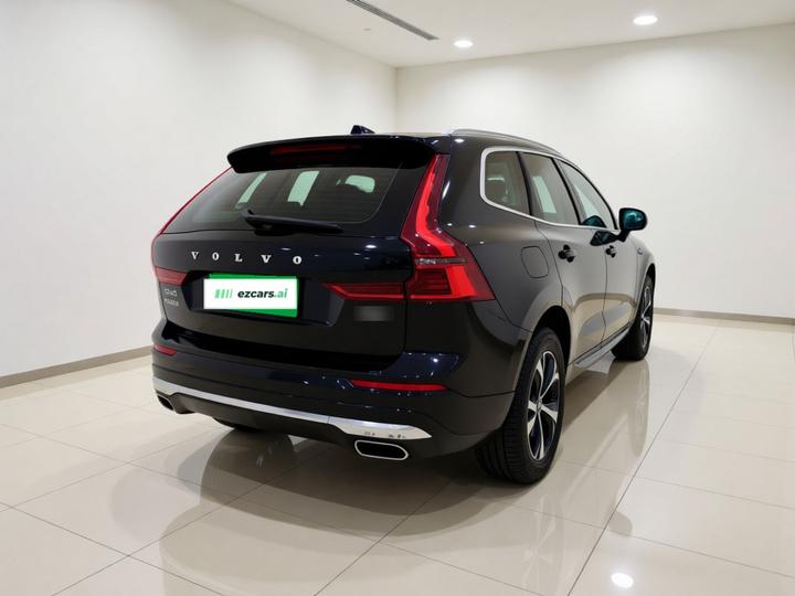 XC60 2026 B5 AWD Luxury photo 6