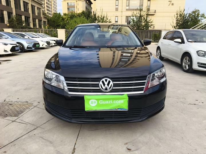 Lavida 2013 Facelift Classic 1.6L MT photo 2