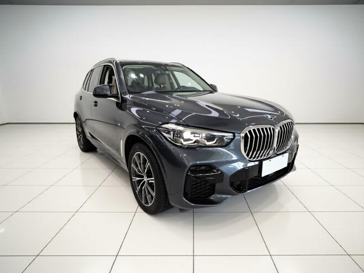 X5 Imported 2021 Facelift xDrive30i M Sport Package photo 3