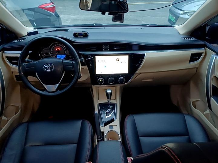 Corolla 2014 1.6L CVT GL photo 5