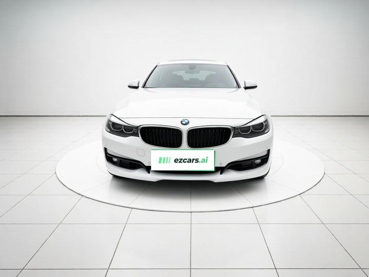 3 SeriesGT 2019 320i Fashion photo 2