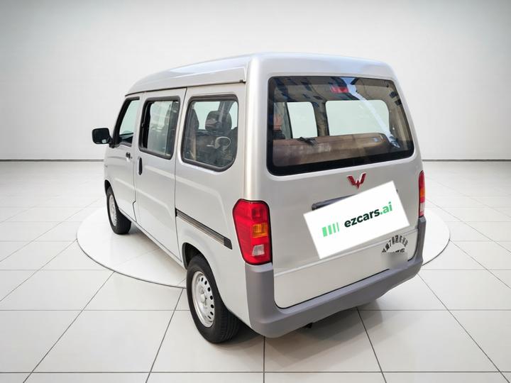 Wuling Zhiguang 2015 1.2L Utility LSI photo 4