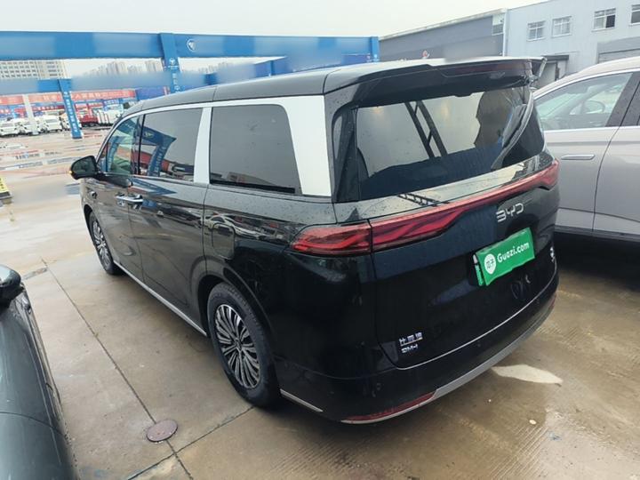 2026 DM-i 1.5T 218KM Excellence photo 4