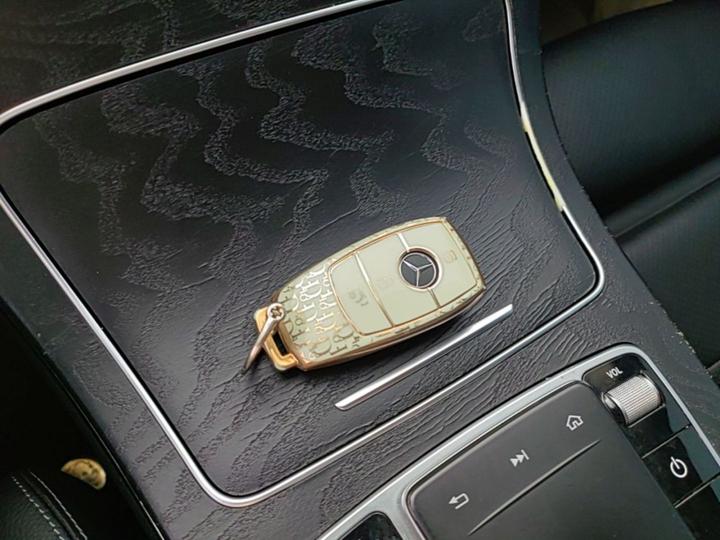 C-Class 2019 Facelift C 260 L Sport photo 8